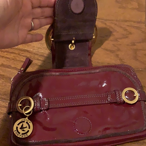 Juicy Couture burgundy patent leather clutch - Picture 4 of 11